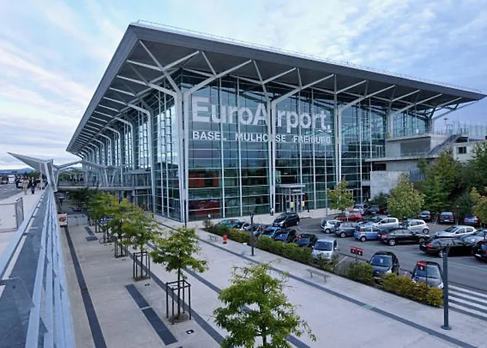 Hotel Berlioz Basel Airport