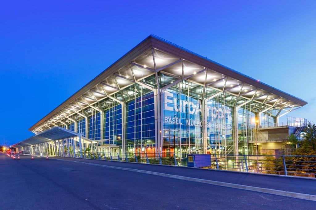 Berlioz Euroairport Basel - Mulhouse - Freiburg Saint-Louis (Haut-Rhin)