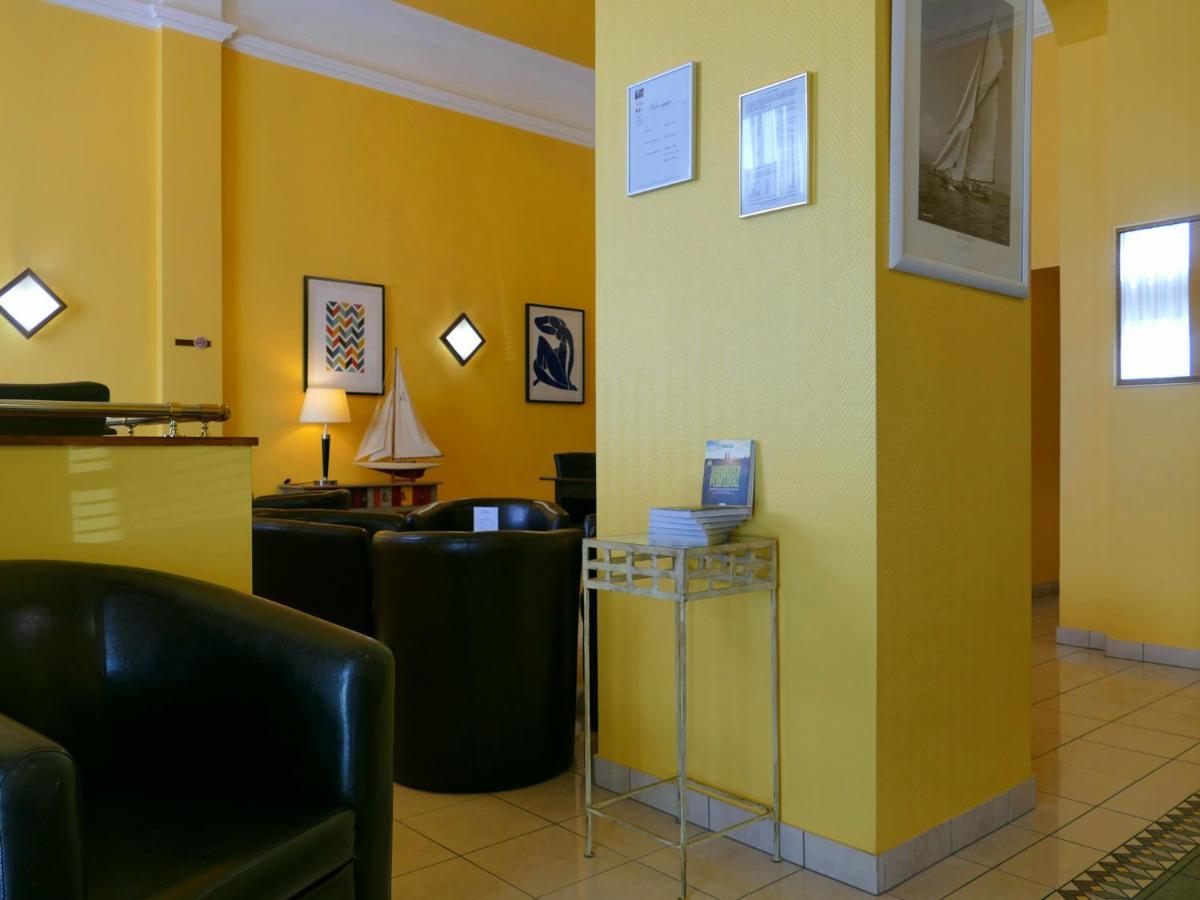 Berlioz Euroairport Basel - Mulhouse - Freiburg 3*