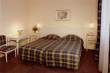 Hotel Berlioz Euroairport Basel - Mulhouse - Freiburg 3*
